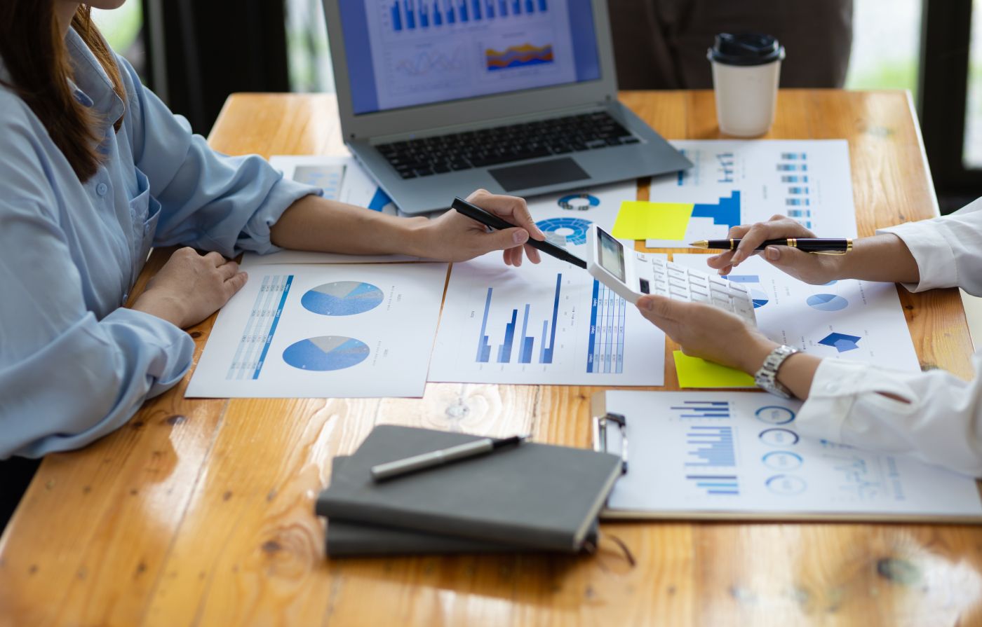 Discussing Business Analysis And Financial Planning. - Auster Inteligência Contábil