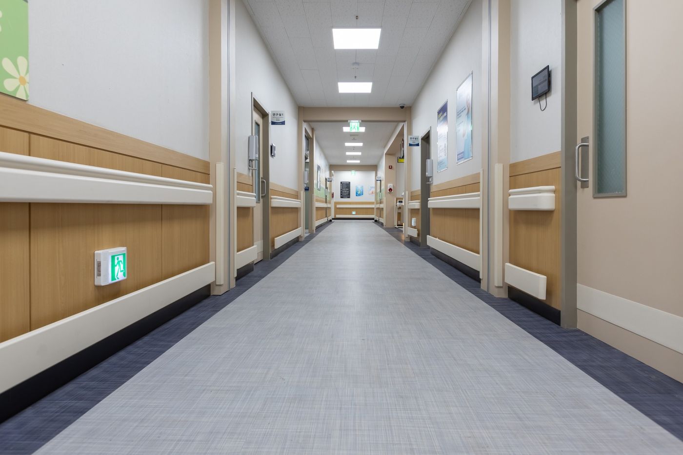 Hallway 5979689 1920 - Auster Inteligência Contábil